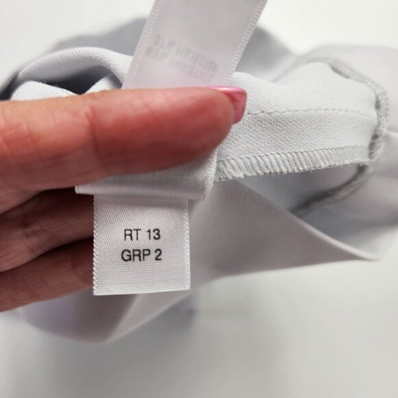 ST. JOHN Light Grey Gray Dress Pants Size 8 Business - Picture 10 of 13